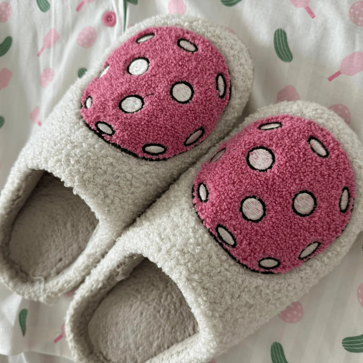 Pickleball Slippers - Pickleball Twist!